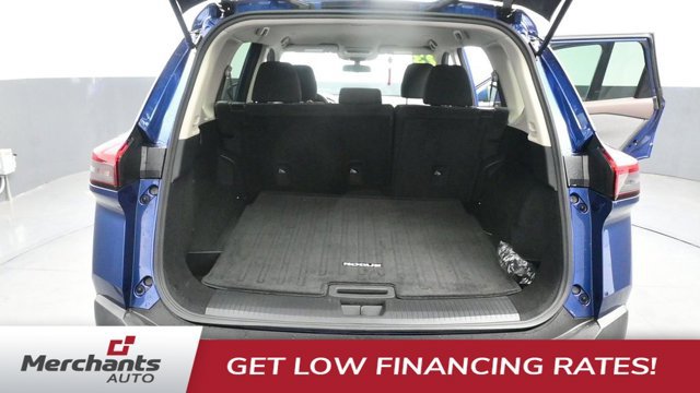 Used 2023 Nissan Rogue SV AWD/4WD image 16