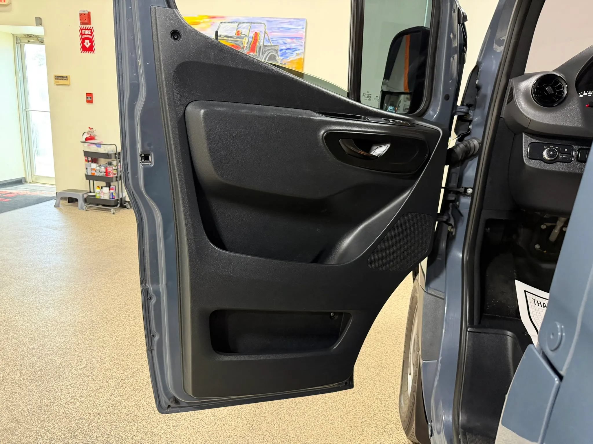 Used 2019 Mercedes-Benz Sprinter 170 image 33