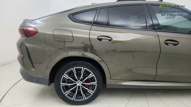 Used 2022 BMW X6 xDrive40i w/ Executive Package AWD/4WD image 12