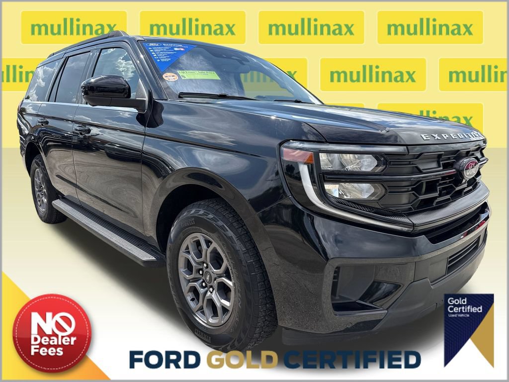 Used 2025 Ford Expedition Active