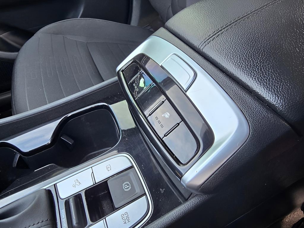 Used 2023 Hyundai Santa Cruz SEL image 24