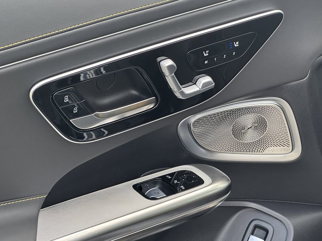 New 2026 Mercedes-Benz CLE 53 AMG 4MATIC Coupe image 9