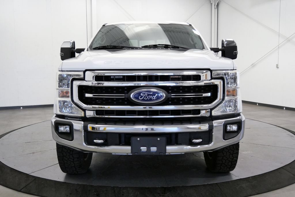 Used 2020 Ford F350 Lariat w/ Chrome Package AWD/4WD image 2