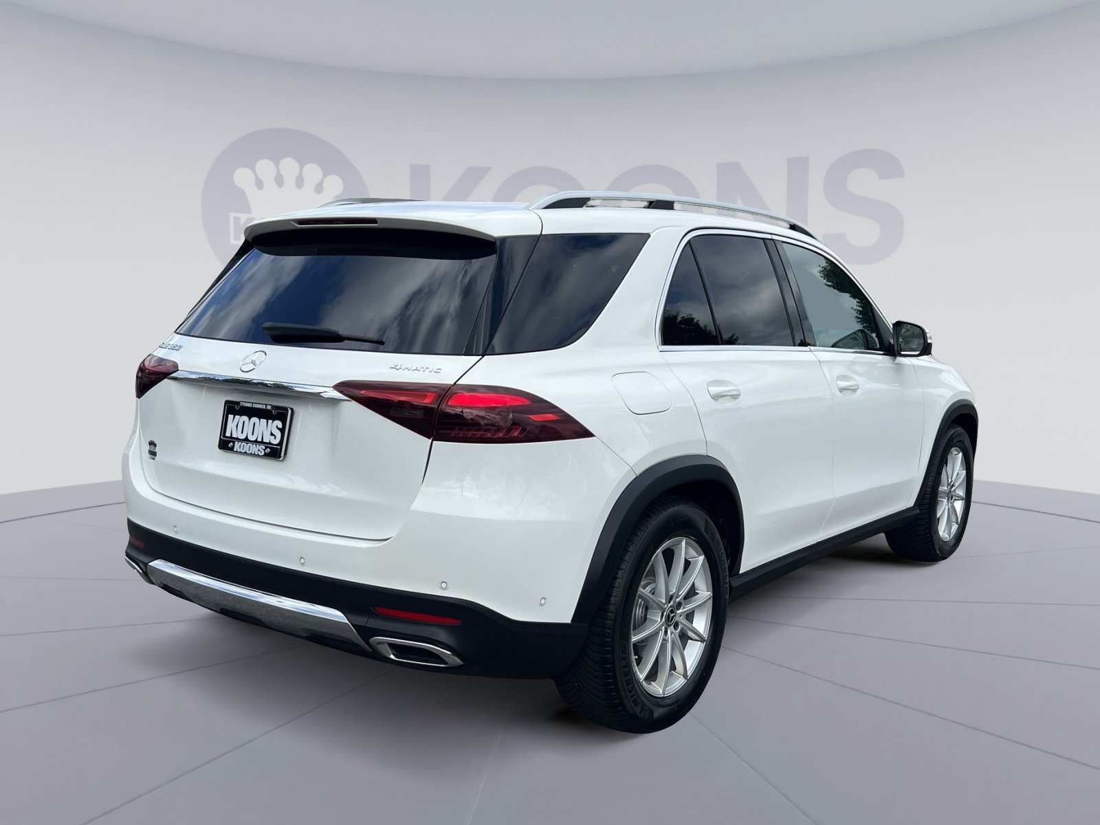 Used 2025 Mercedes-Benz GLE 350 4MATIC image 11