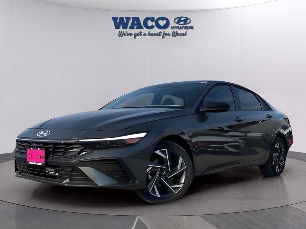 Used 2025 Hyundai Elantra Sport FWD image 1