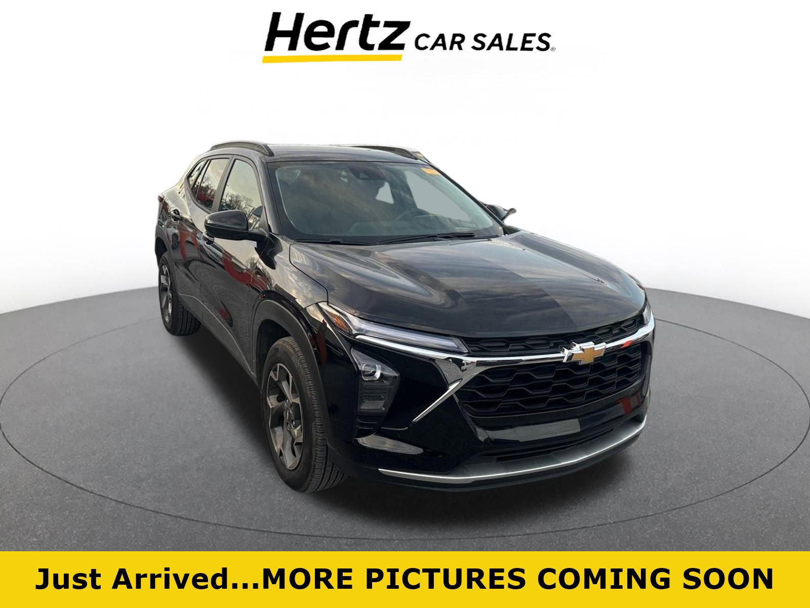 Used 2025 Chevrolet Trax LT w/ LT Convenience Package image 1