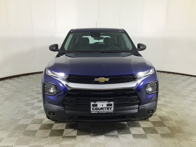 Used 2022 Chevrolet TrailBlazer LS image 2