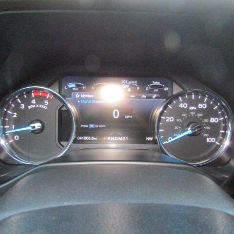 Used 2017 Ford F450 Platinum w/ Platinum Ultimate Package AWD/4WD image 10