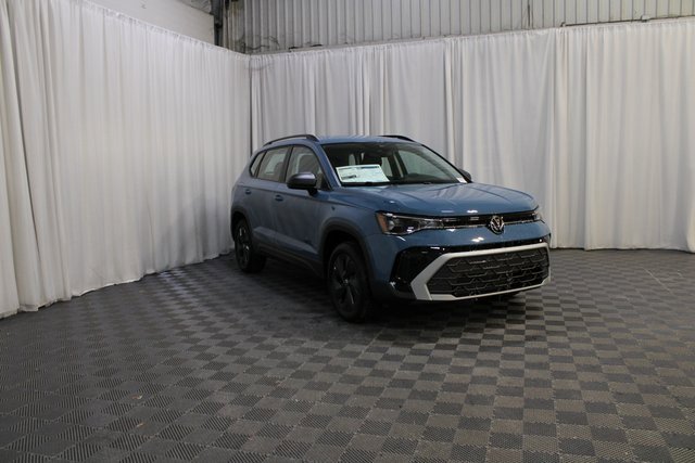 New 2026 Volkswagen Taos S image 27