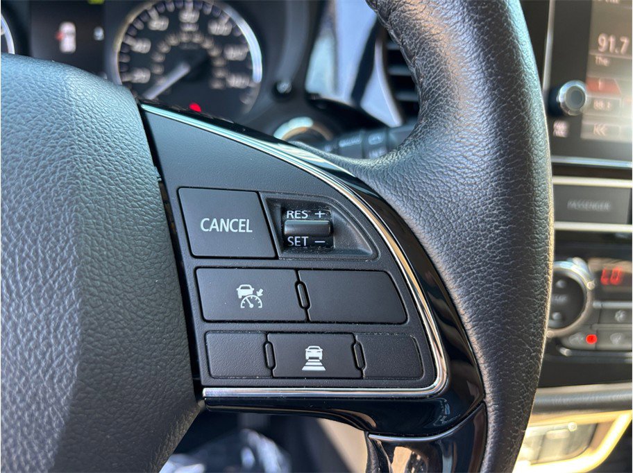 Used 2019 Mitsubishi Outlander SEL AWD/4WD image 23