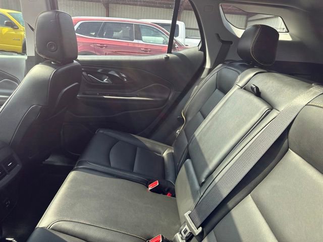 Used 2023 GMC Terrain AT4 w/ GMC Pro Grade Package AWD/4WD image 18