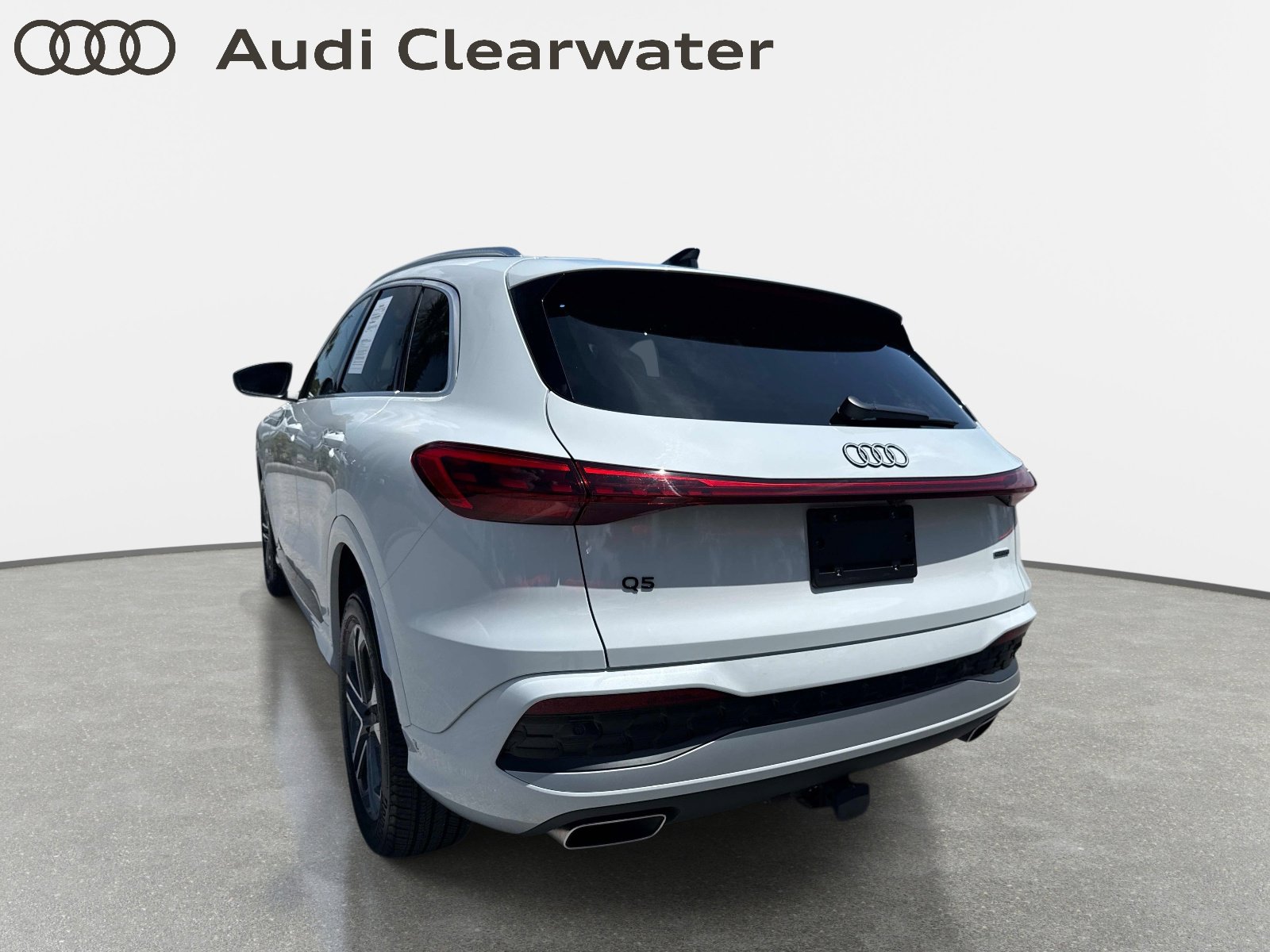 Used 2025 Audi Q5 Premium w/ Convenience Package AWD/4WD image 8