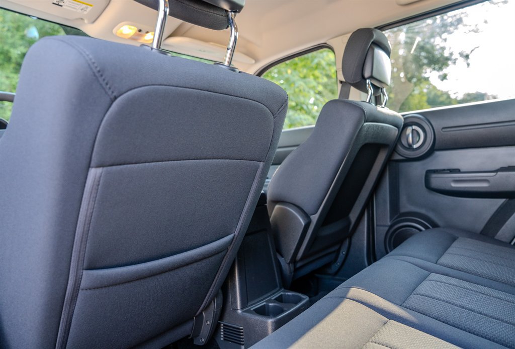 Used 2011 Dodge Nitro Heat RWD image 26