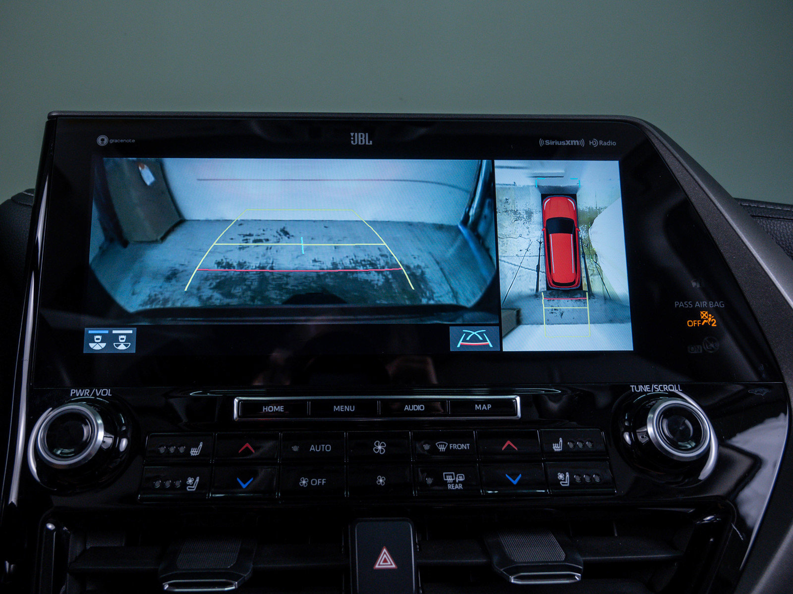 Used 2021 Toyota Highlander Limited image 27