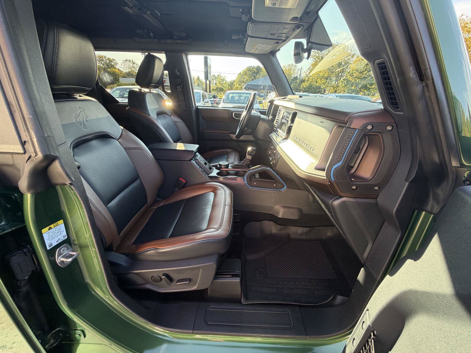Used 2023 Ford Bronco Outer Banks AWD/4WD image 31