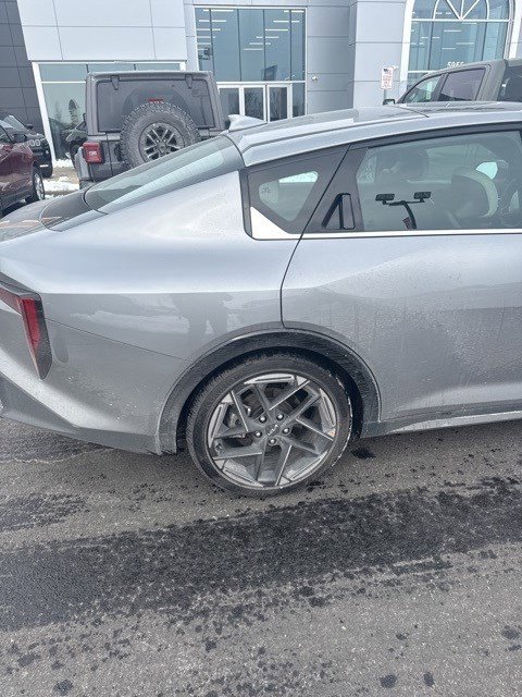 Used 2025 Kia K4 GT-Line w/ GT-Line Premium Package image 9