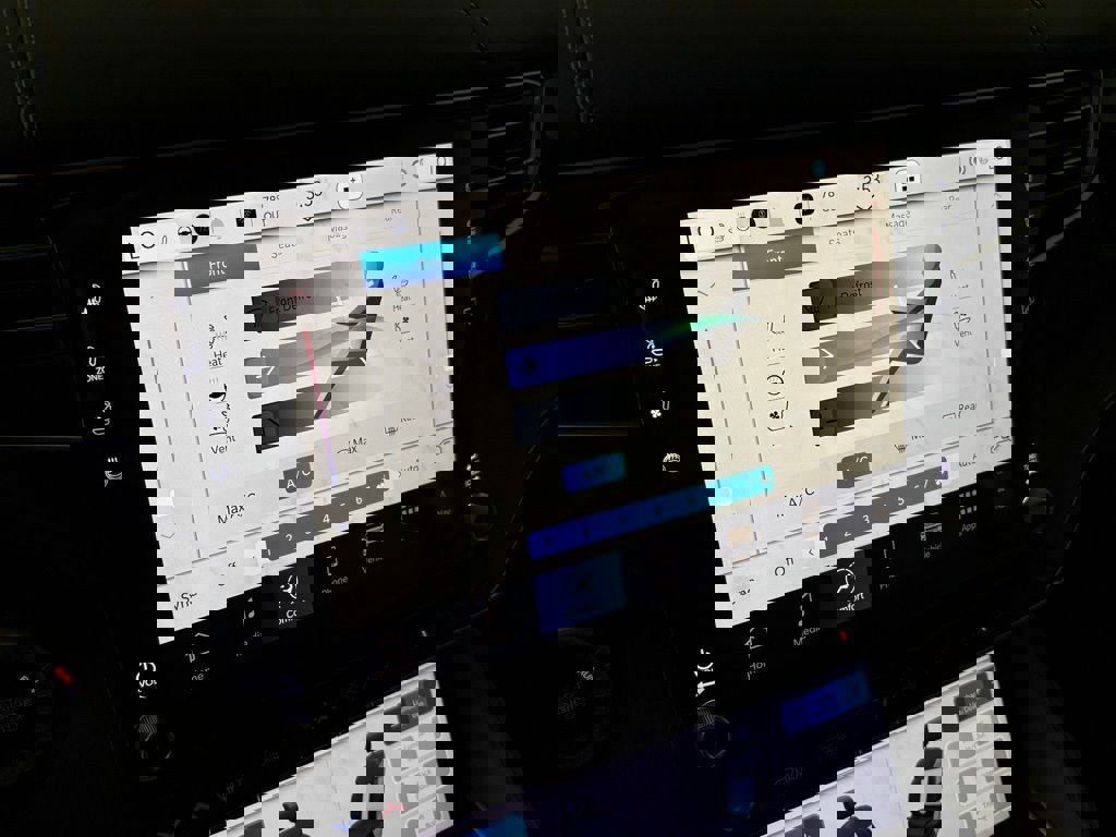 New 2026 Jeep Grand Wagoneer Summit image 27