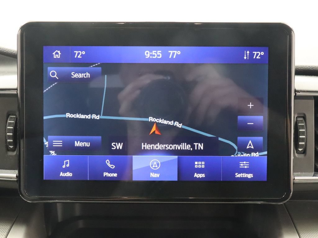 Used 2022 Ford Explorer XLT w/ Equipment Group 202A AWD/4WD image 28