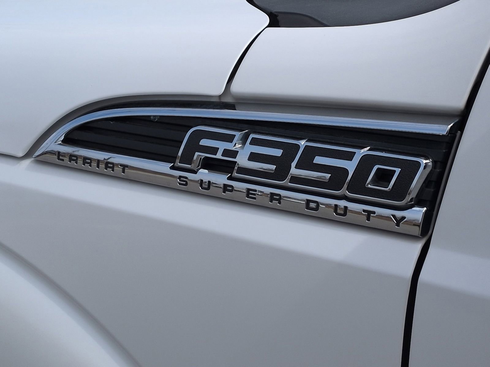 Used 2014 Ford F350 Lariat w/ Lariat Ultimate Package image 15