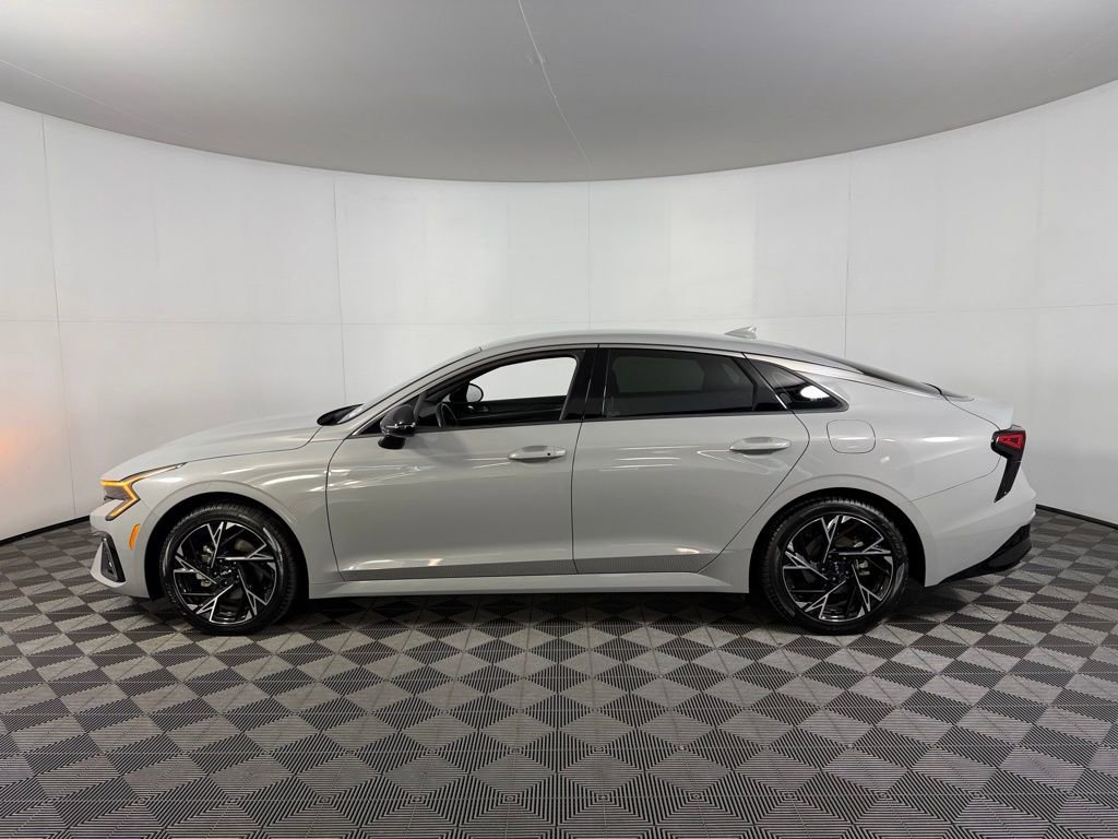 Used 2025 Kia K5 GT-Line image 11