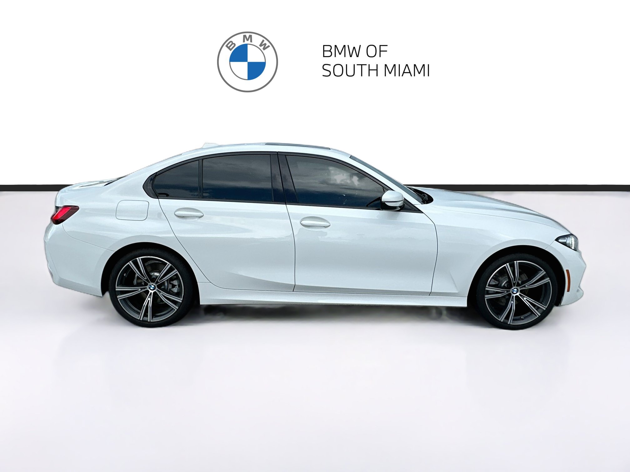Certified 2023 BMW 330i Sedan w/ Convenience Package RWD image 8
