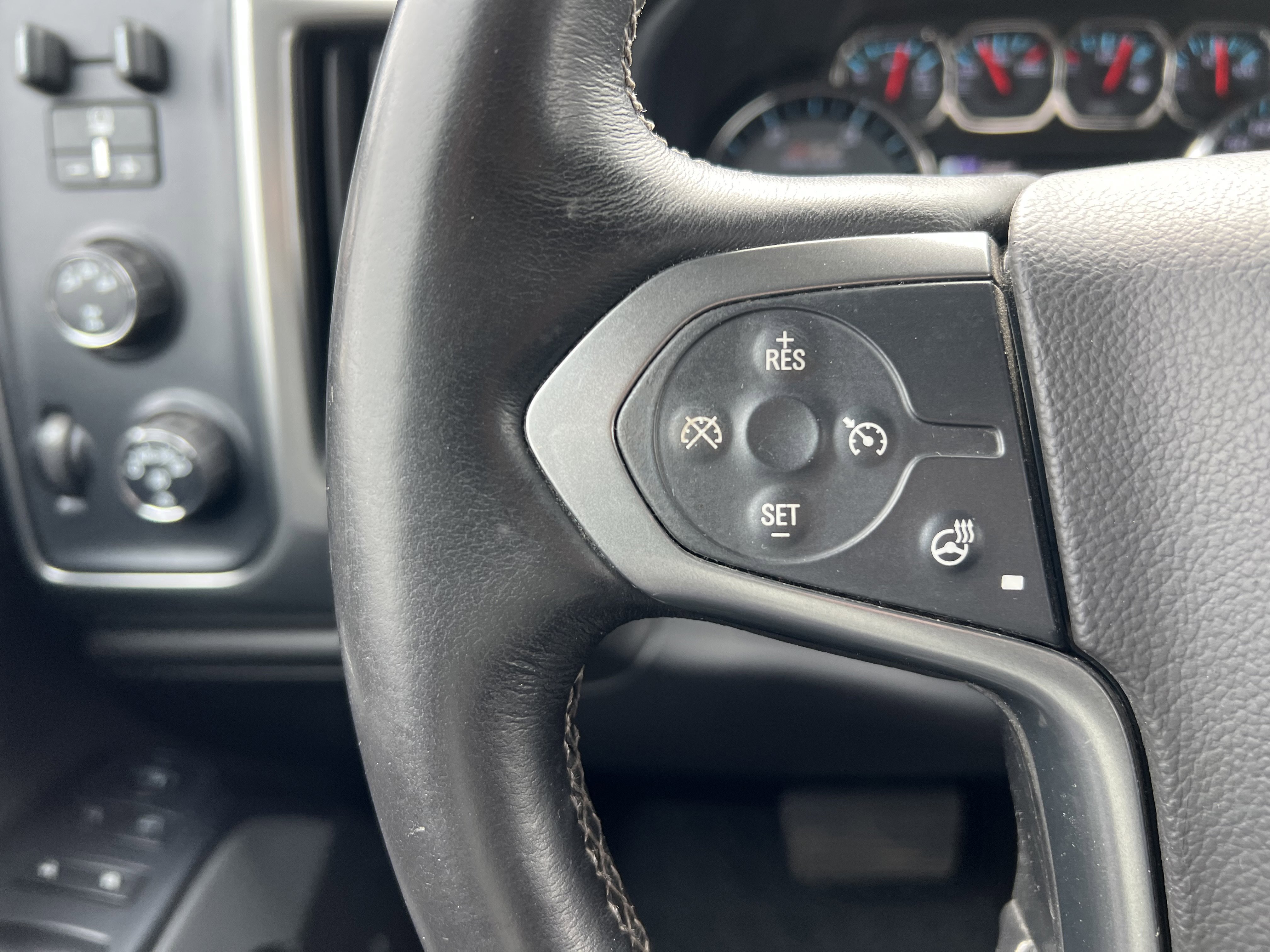 Used 2015 Chevrolet Silverado 2500 LTZ w/ Duramax Plus Package image 18