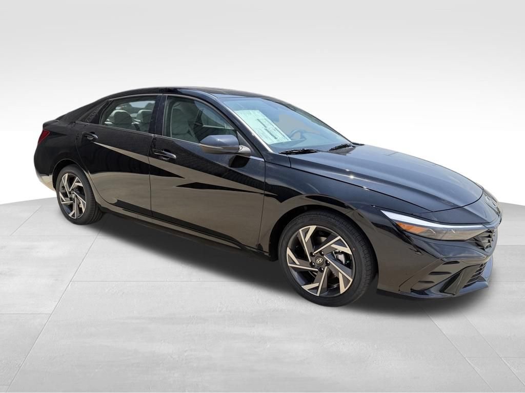 New 2026 Hyundai Elantra Limited FWD image 9