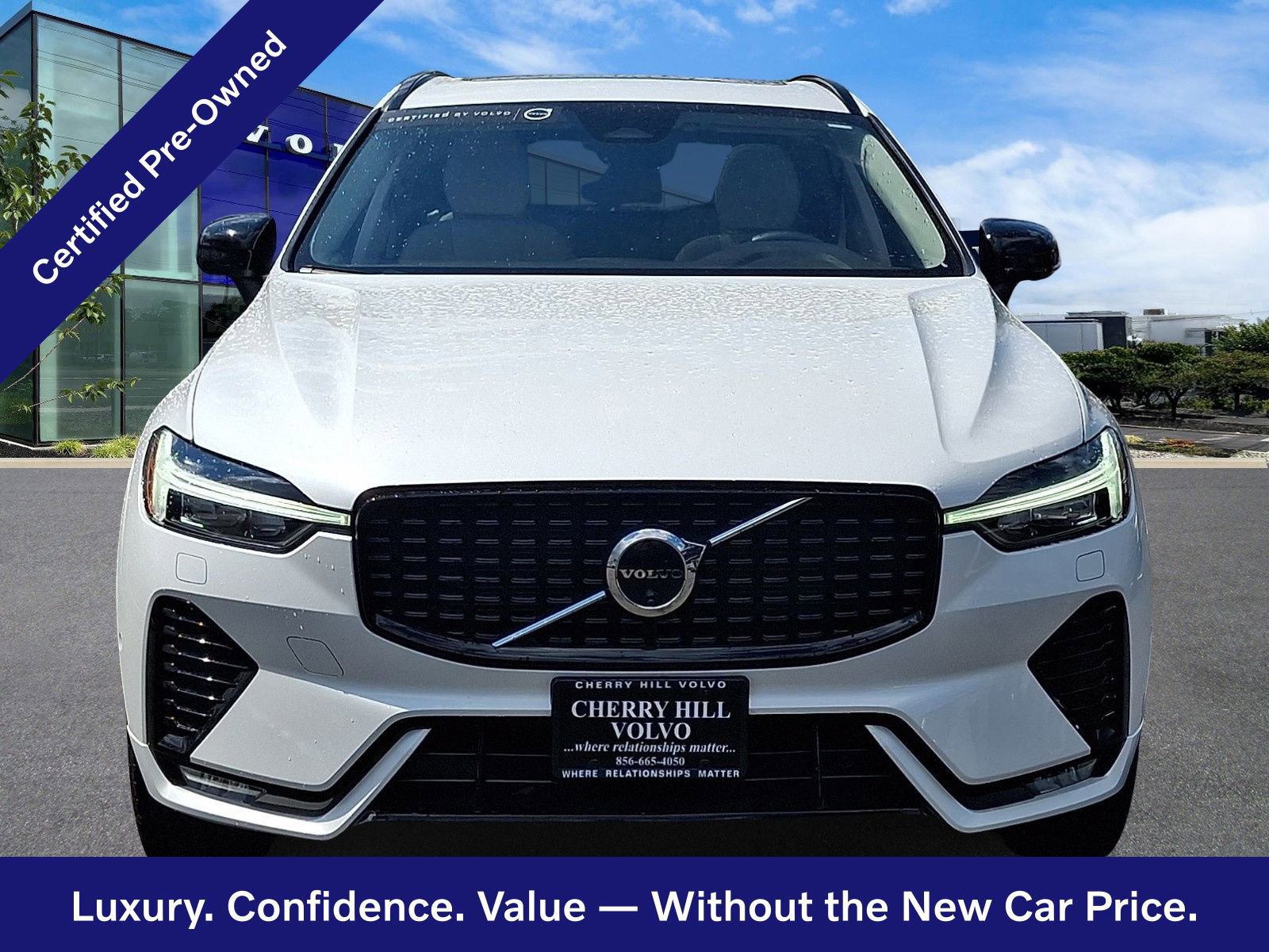 Certified 2024 Volvo XC60 B5 Plus w/ Protection Package Premier AWD/4WD image 2