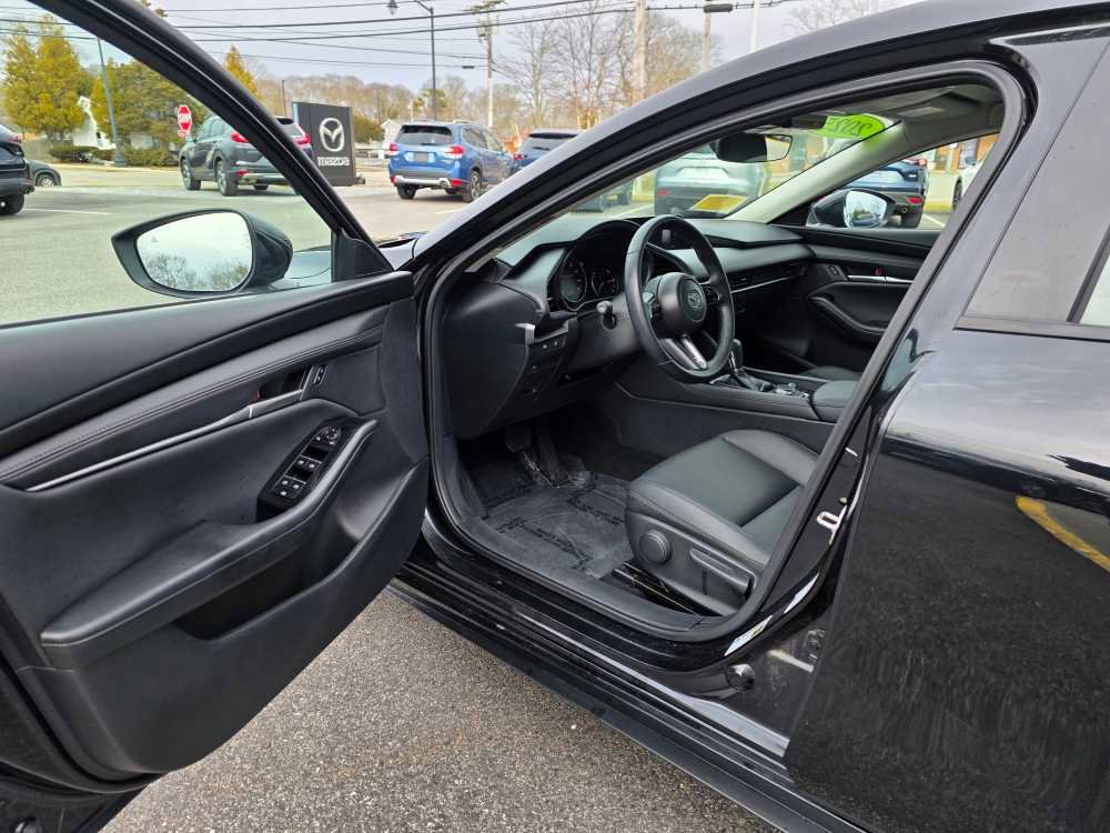 Used 2025 MAZDA MAZDA3 s image 11