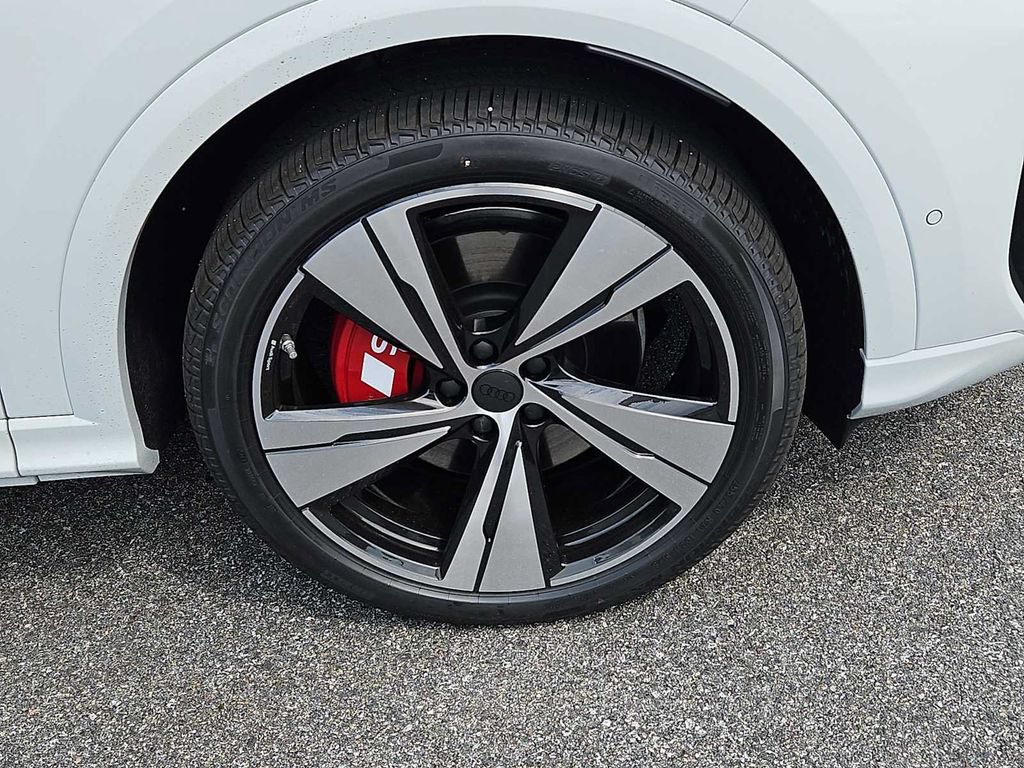 New 2026 Audi SQ5 Premium Plus AWD/4WD image 3