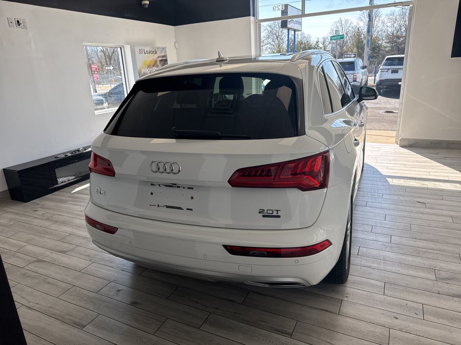 Used 2018 Audi Q5 2.0T Premium Plus w/ Premium Plus Package AWD/4WD image 5