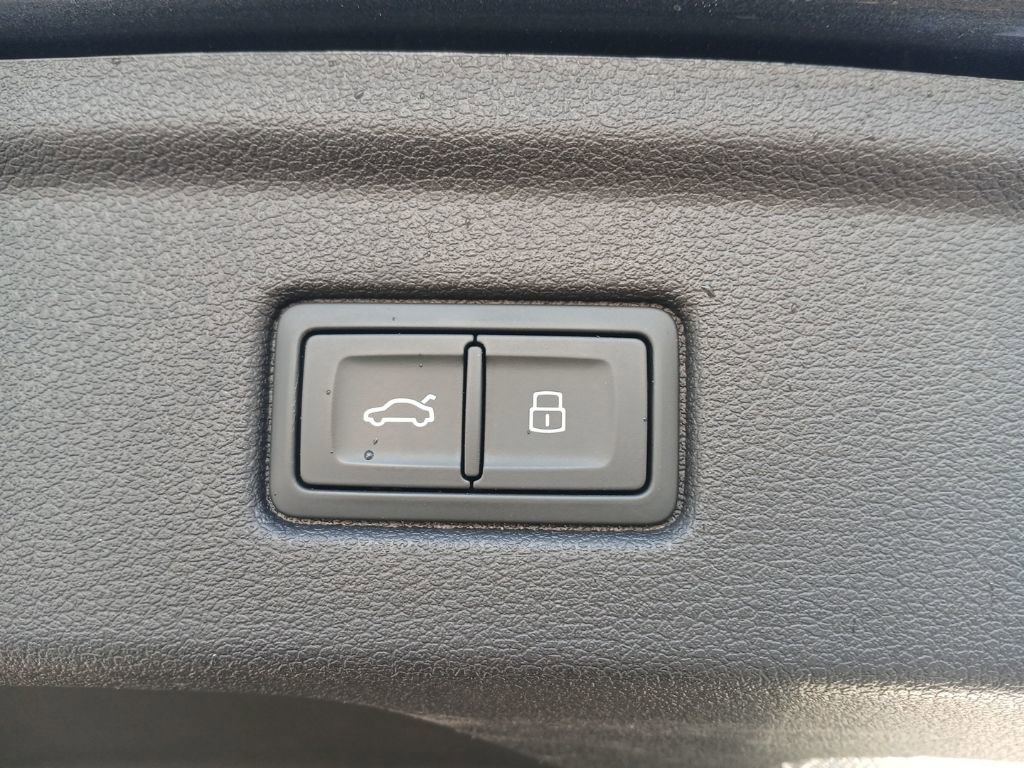 Used 2023 Audi A5 2.0T Premium Plus w/ Premium Plus image 56