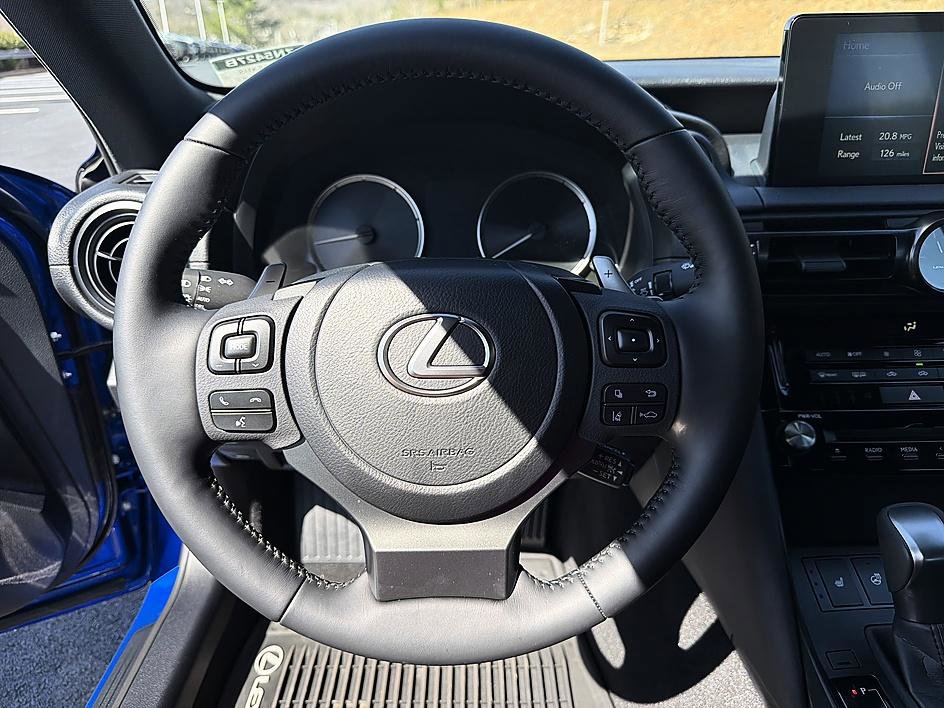 Used 2025 Lexus IS 350 F Sport image 13