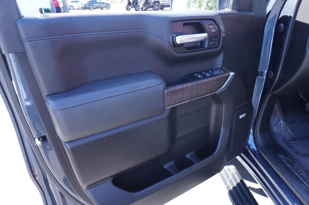 Certified 2022 GMC Sierra 1500 Denali w/ Denali Premium Package image 16