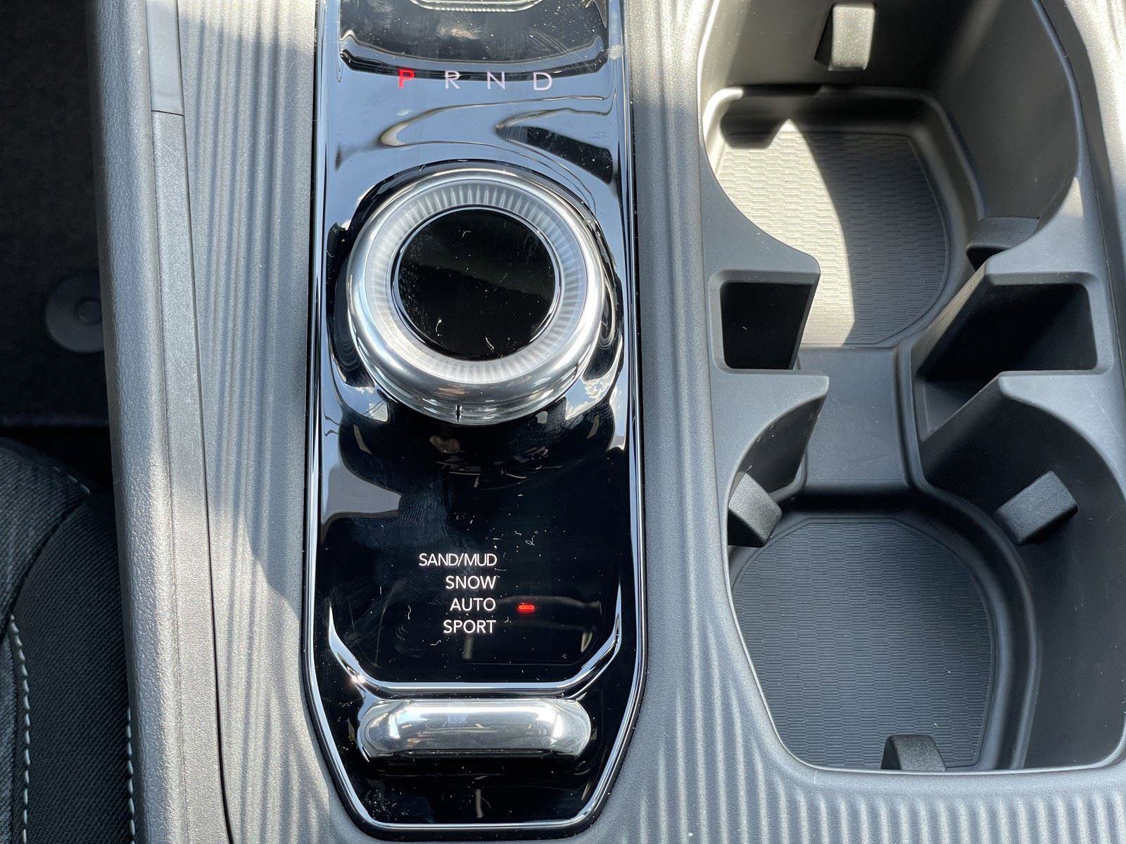 New 2026 Jeep Cherokee Laredo AWD/4WD image 25