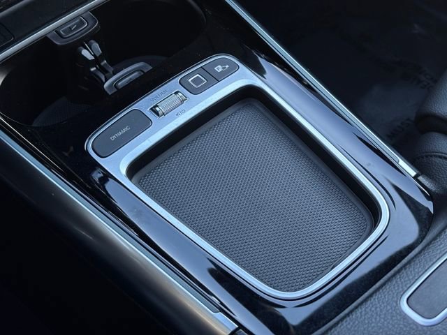 Used 2025 Mercedes-Benz GLA 250 4MATIC image 33