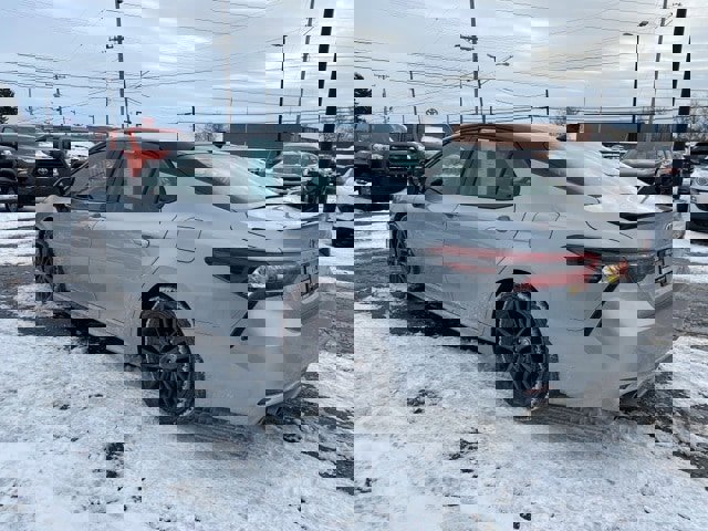 Used 2023 Toyota Camry XSE image 4