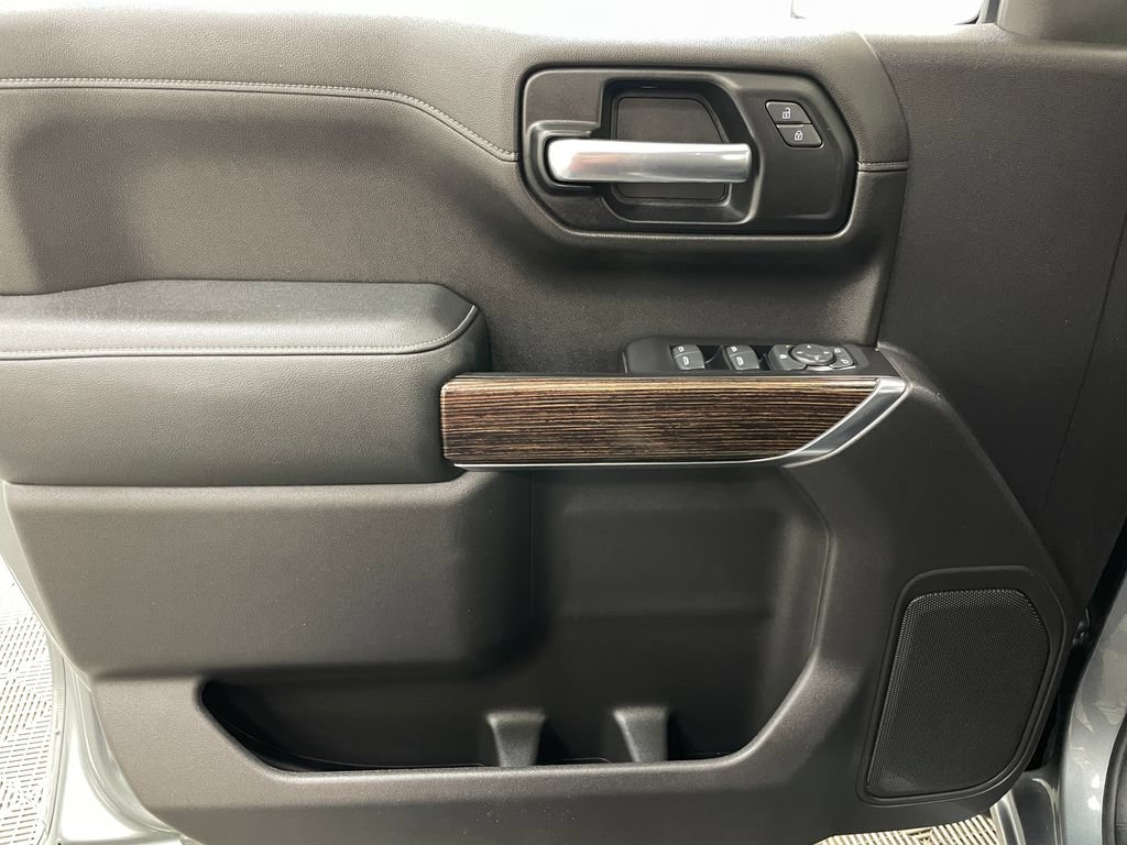 Used 2019 GMC Sierra 1500 SLE w/ SLE Value Package AWD/4WD image 21