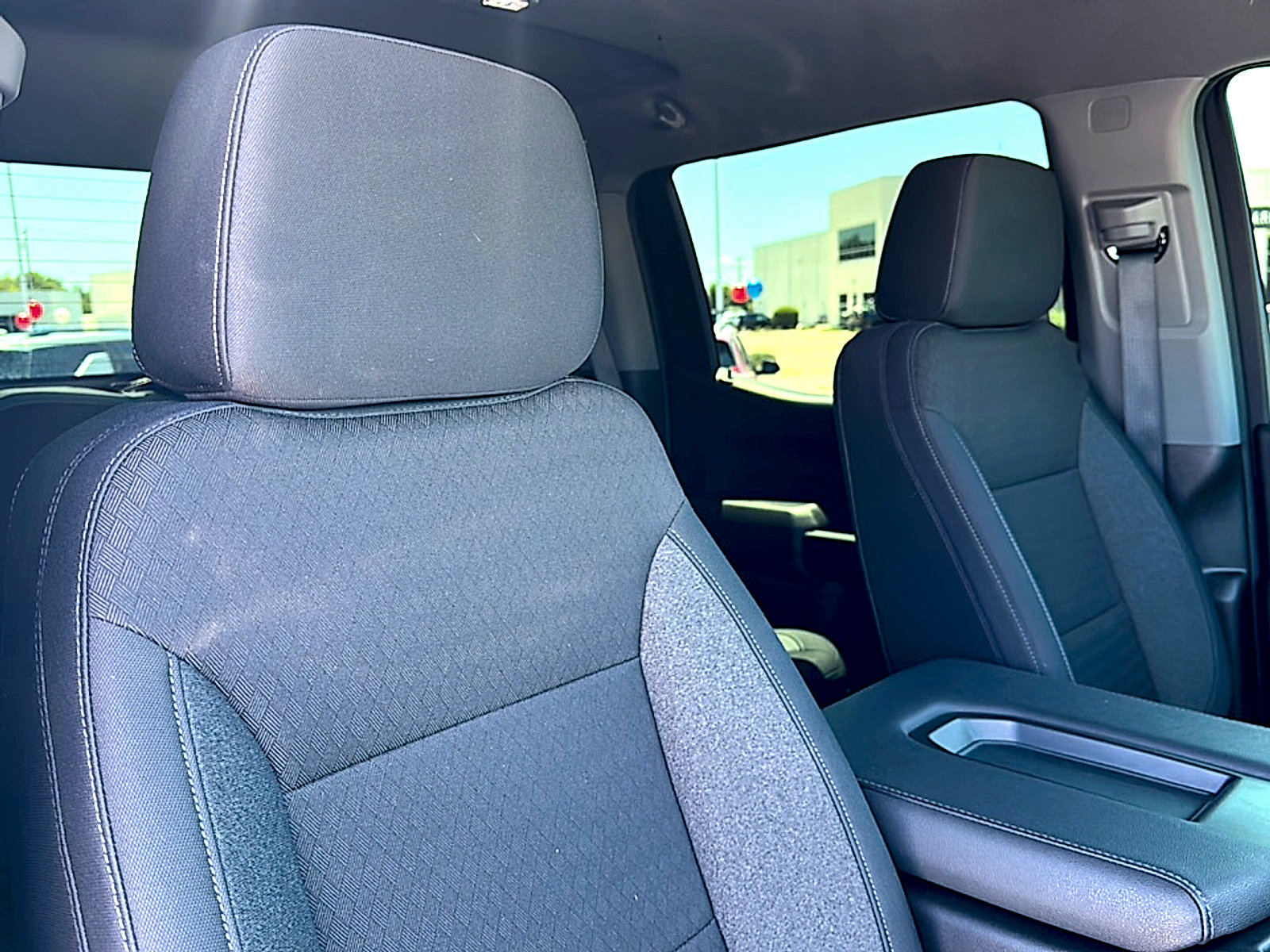 Used 2025 Chevrolet Silverado 1500 Custom w/ Turbomax Blackout Package RWD image 25