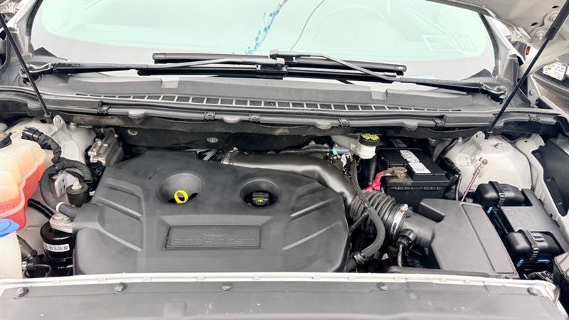Used 2016 Ford Edge SEL w/ Equipment Group 201A AWD/4WD image 34