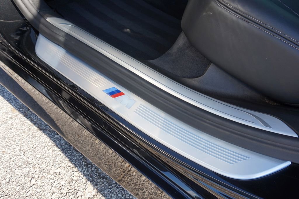 Used 2017 BMW 750i RWD image 21