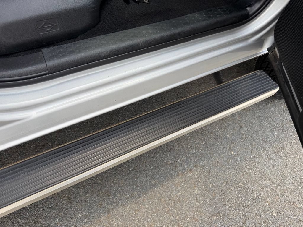 Used 2018 RAM 3500 Tradesman w/ Chrome Appearance Group AWD/4WD image 30