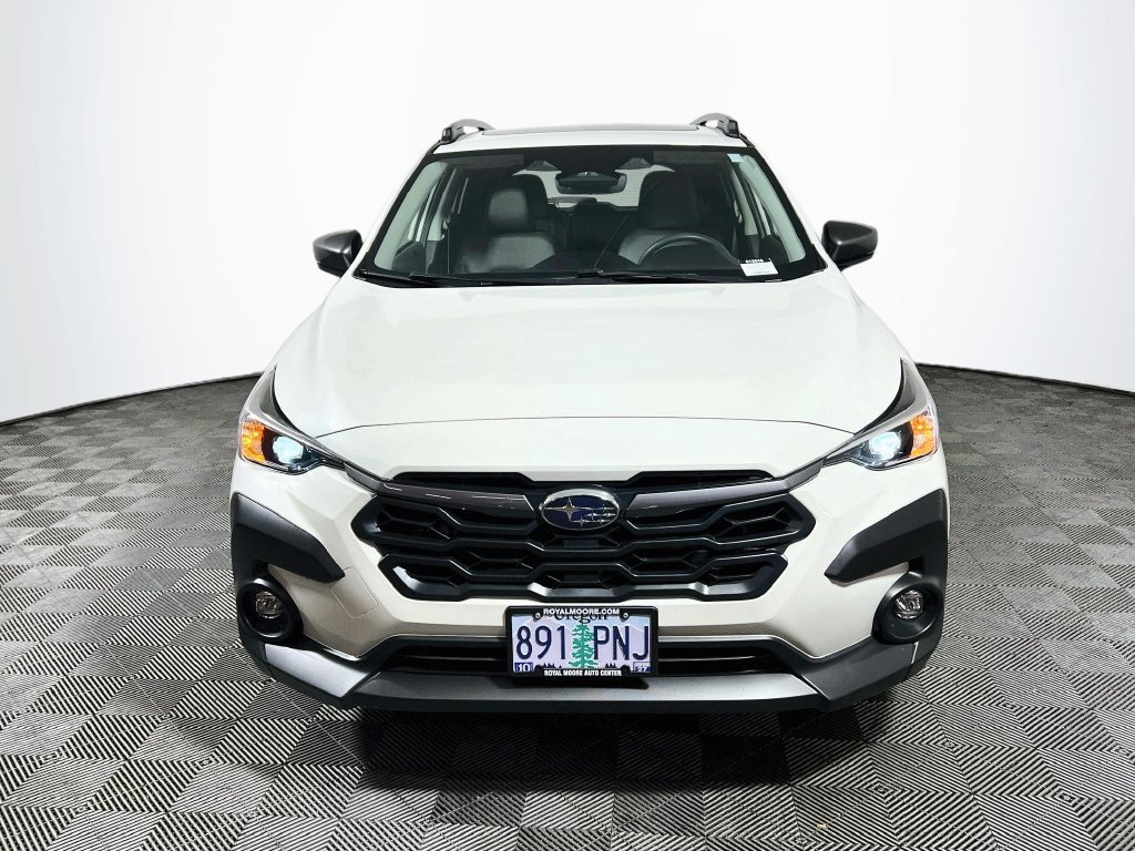 Used 2024 Subaru Crosstrek 2.0i Premium AWD/4WD image 2