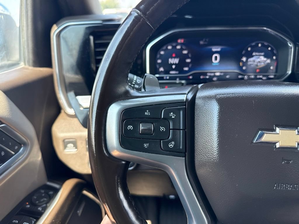 Used 2024 Chevrolet Silverado 1500 LTZ AWD/4WD image 14