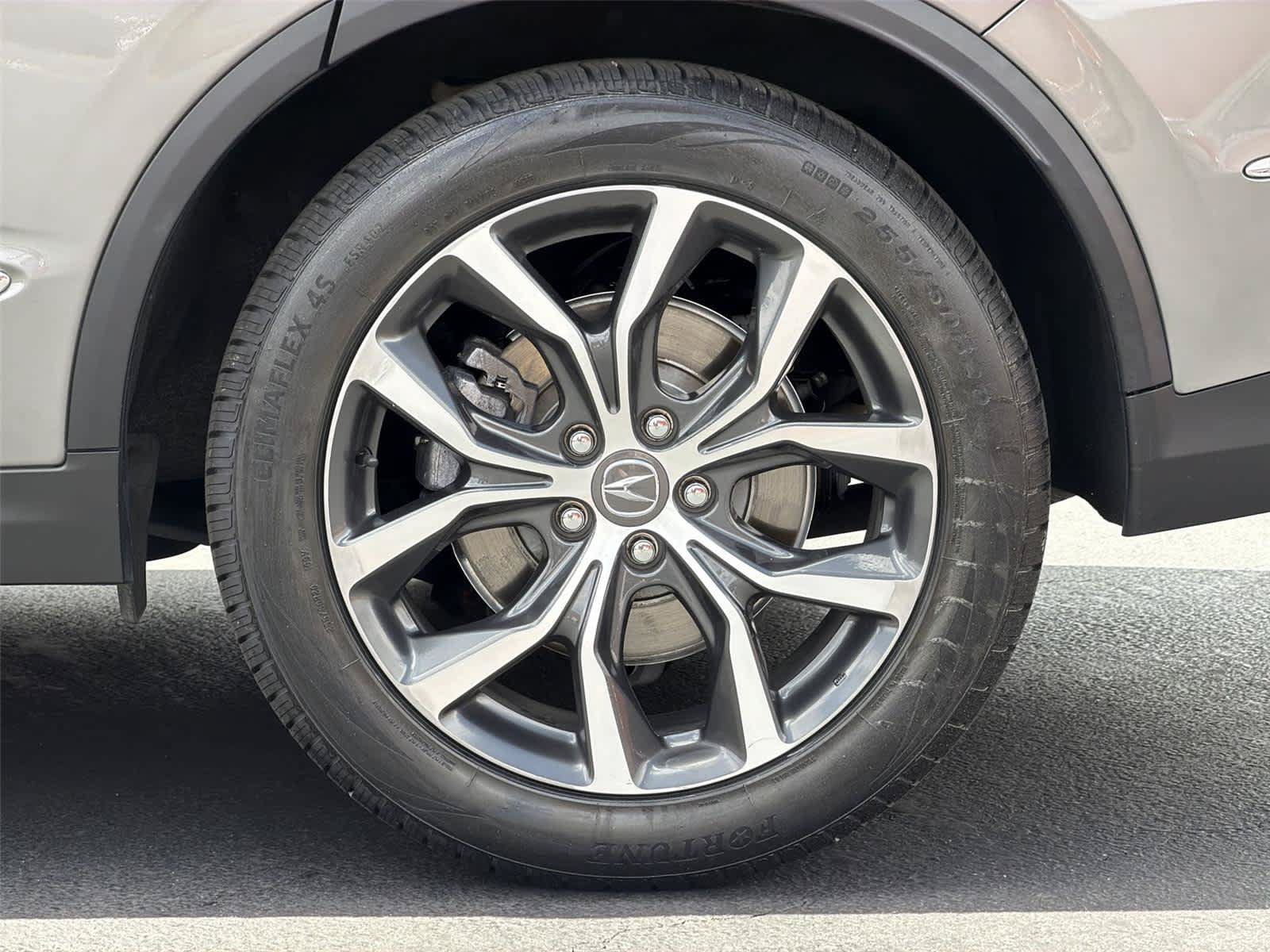 Certified 2023 Acura MDX FWD w/ Technology Package image 9