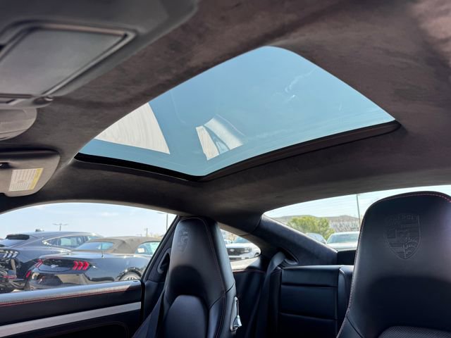 Used 2014 Porsche 911 Turbo image 25