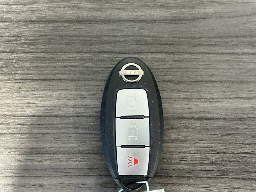 Used 2024 Nissan Frontier SV w/ Technology Package image 24