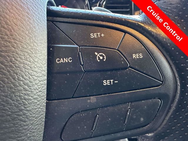 Certified 2022 Dodge Durango R/T image 33