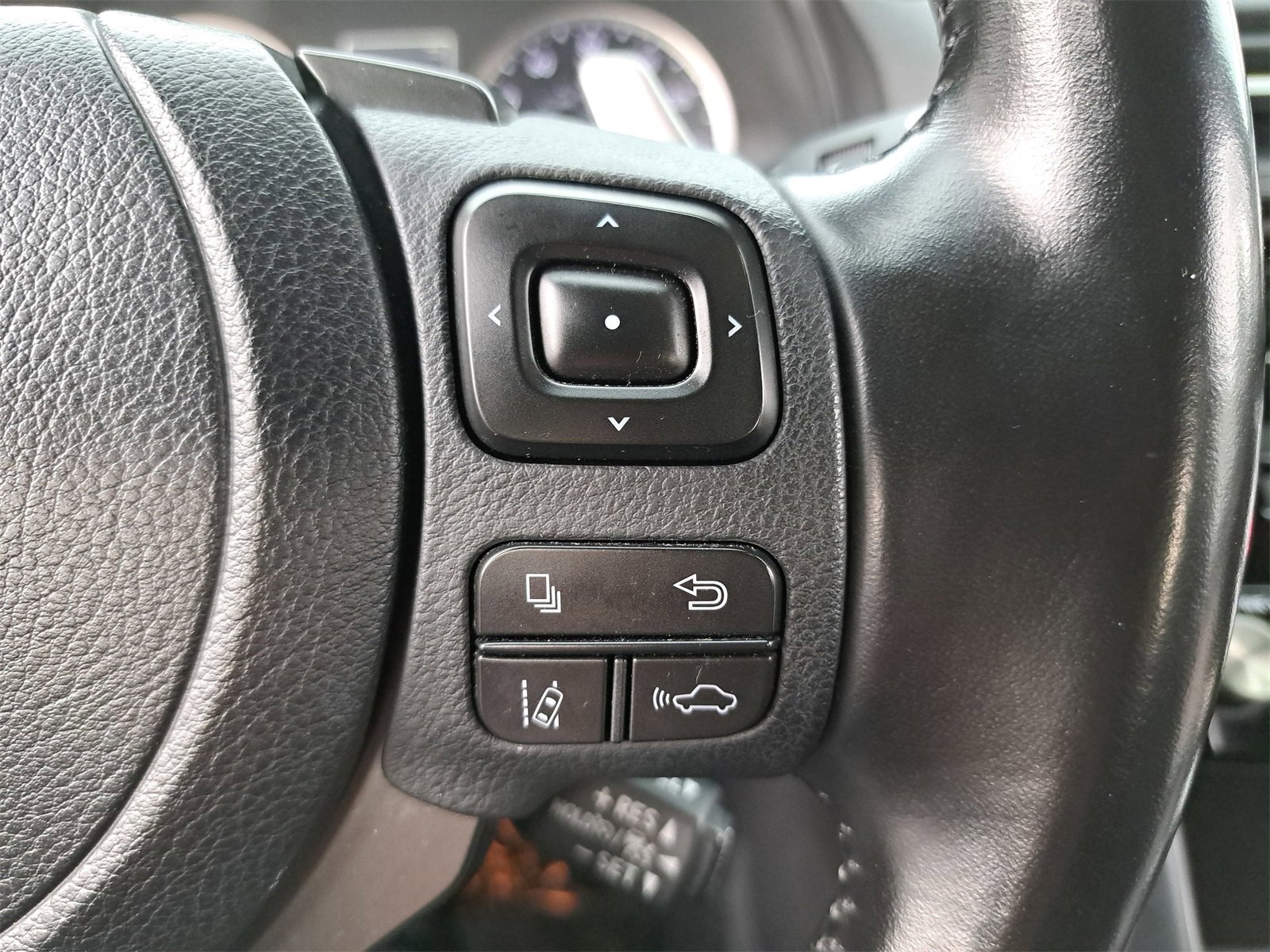 Used 2021 Lexus IS 300 300 image 17