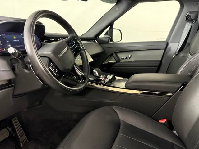 Used 2025 Land Rover Range Rover Sport Dynamic SE AWD/4WD image 17